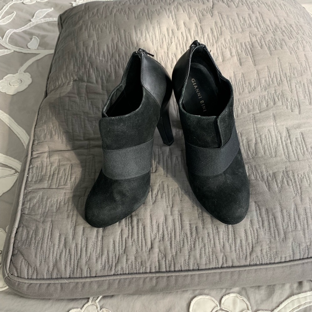 Black Gianni Booties 8
